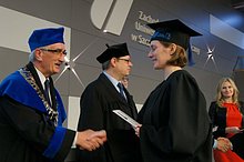 #33. Studenci - Absolwenci Wydziału Informatyki - 2017